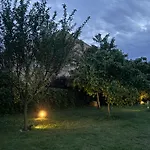 Orman Evi Entire 2nd Floor Of With 3bedroom With Large Garden,bbq,pool,sauna,free Parking