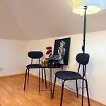Entire 2nd Floor Of With 3bedroom With Large Garden,bbq,pool,sauna,free Parking Popovičky