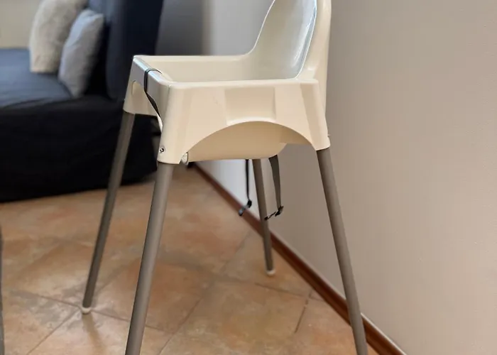 Entire 2nd Floor Of With 3bedroom With Large Garden,bbq,pool,sauna,free Parking Lodge Popovičky